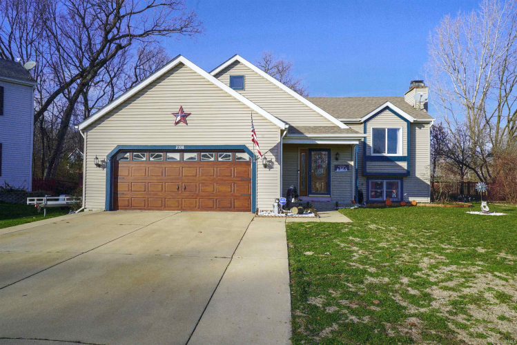 2338  Pebble Creek Drive South Bend, IN 46628 | MLS 202446842