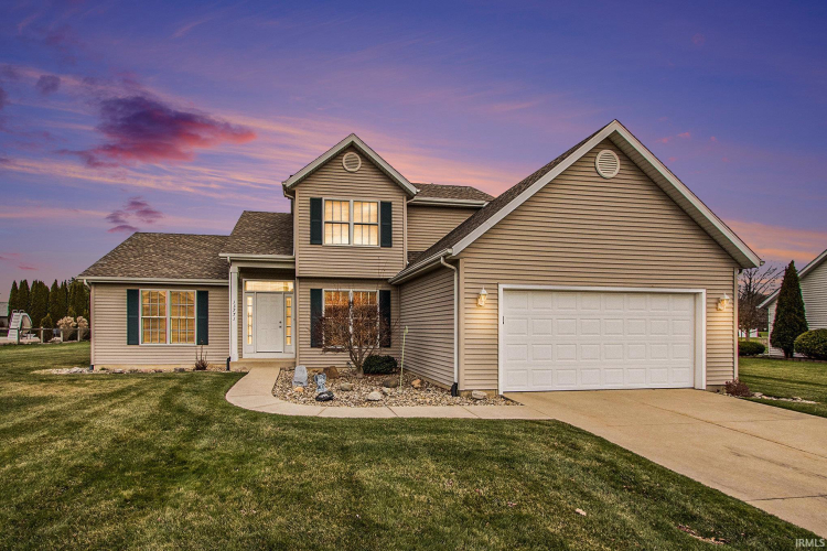 13771  Kendallwood Drive Granger, IN 46530-4810 | MLS 202446850