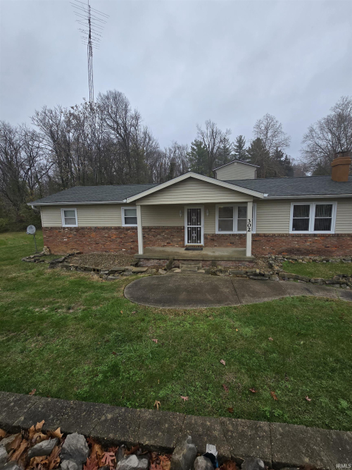 302 W Main Street Ellettsville, IN 47429 | MLS 202447088