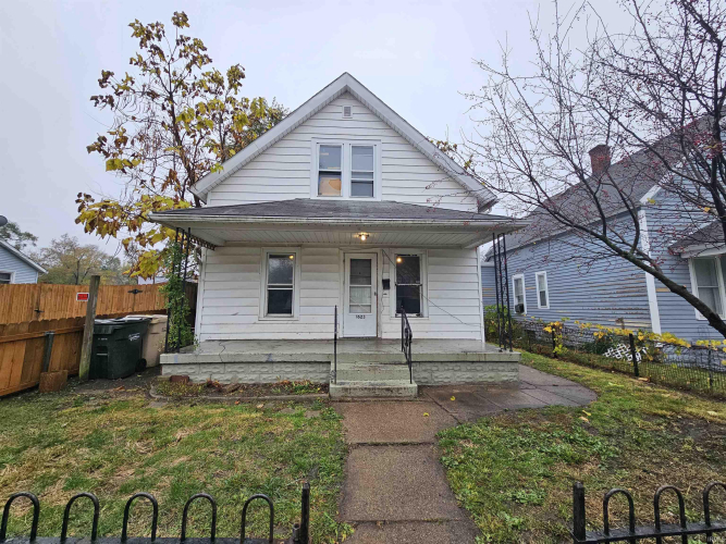 1623 S Scott Street South Bend, IN 46613-1852 | MLS 202447108