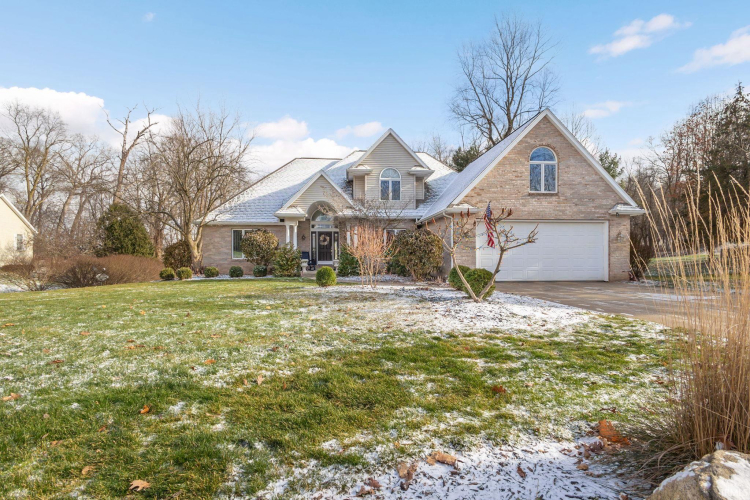 51822  Westwood Forest Drive South Bend, IN 46628-9243 | MLS 202447188