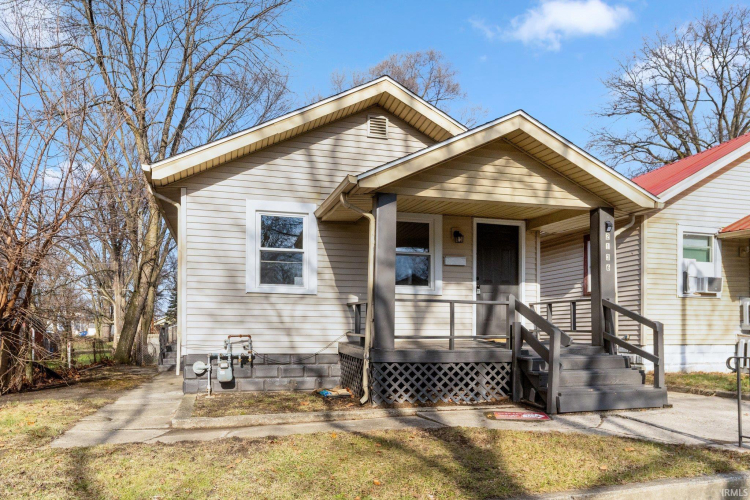 2136  Eby Avenue Fort Wayne, IN 46802 | MLS 202447505