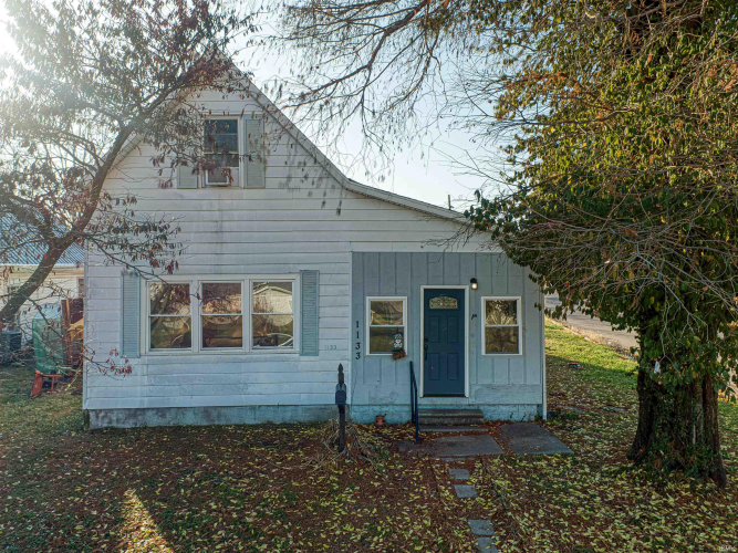 1133 N LOCUST Street Mount Vernon, IN 47620 | MLS 202447591