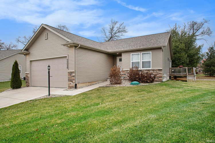 50026  Brynnwood Drive Elkhart, IN 46514 | MLS 202447845