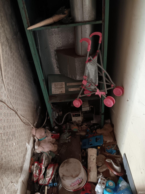 Listing Image 12