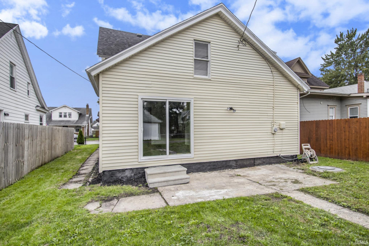 Listing Image 21