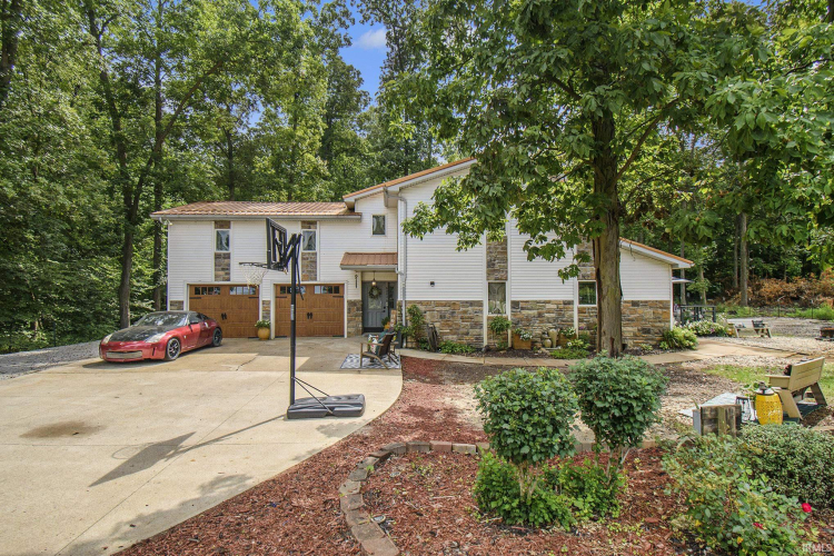 Listing Image 2