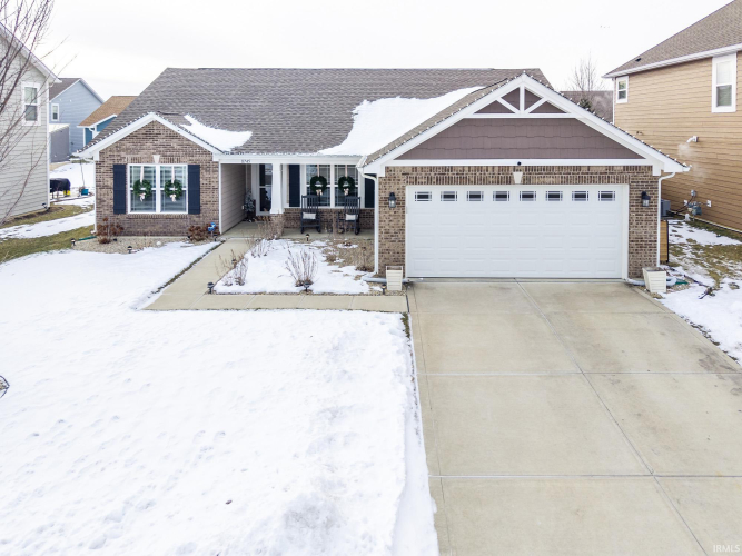 8745  Hemingway Drive Indianapolis, IN 46239-8011 | MLS 202502139