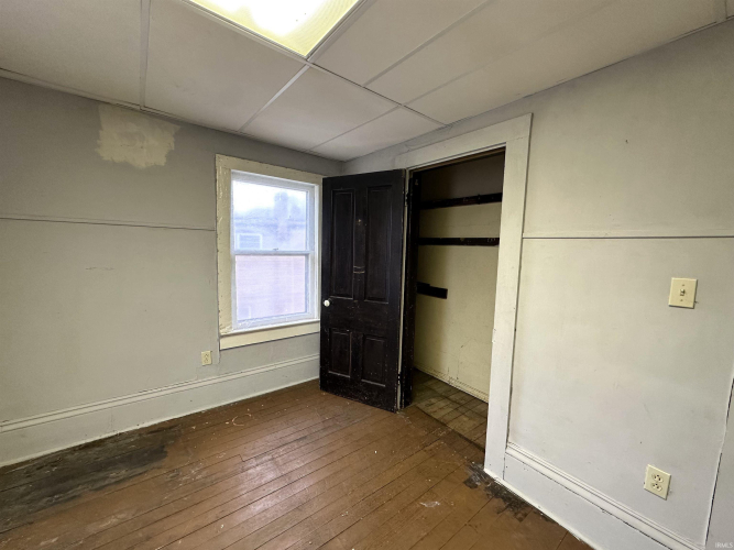 Listing Image 17