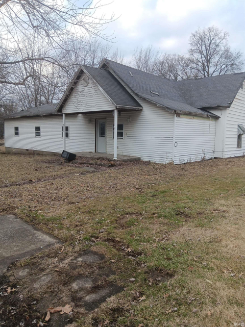 Listing Image 3