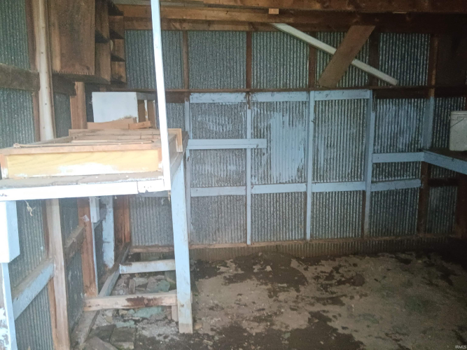 Listing Image 31