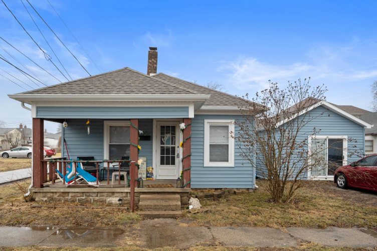 Listing Image 4