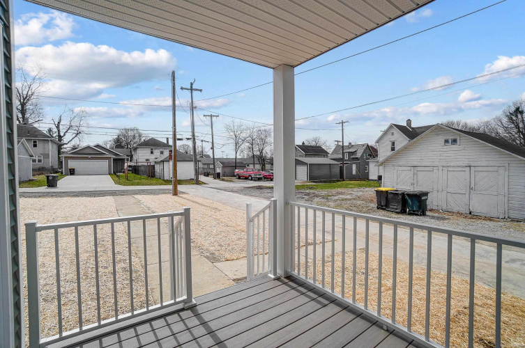Listing Image 25