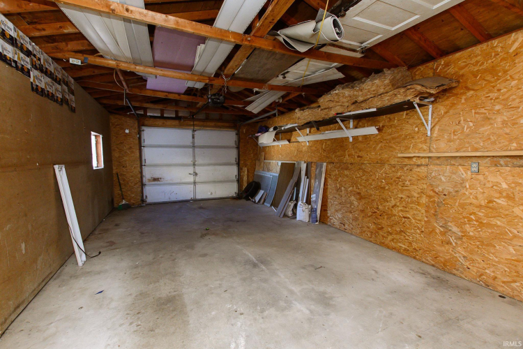 Listing Image 36