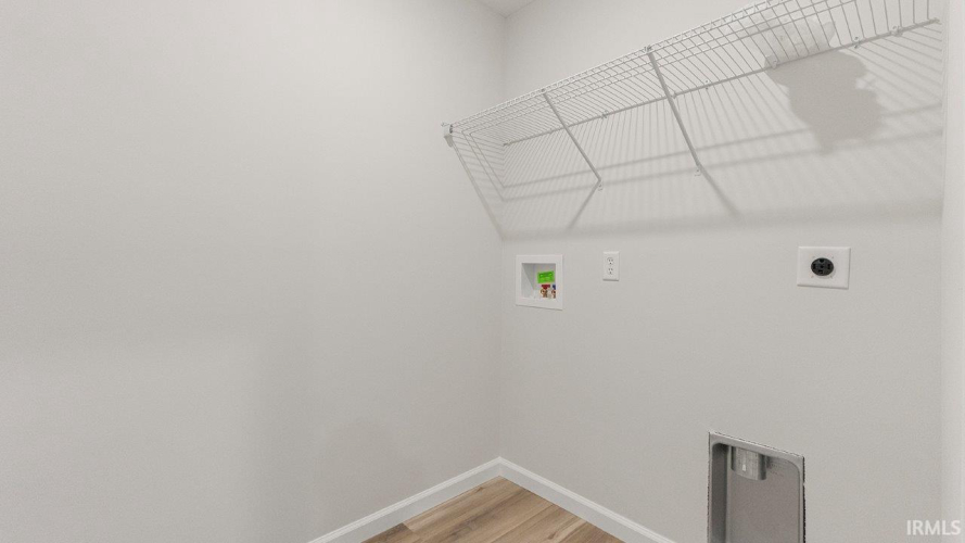 Listing Image 27