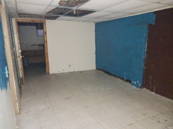 Listing Image 29