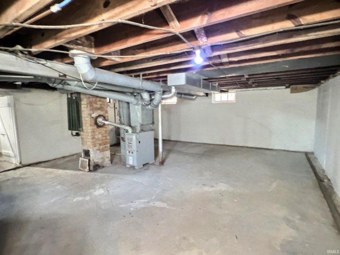 Listing Image 33