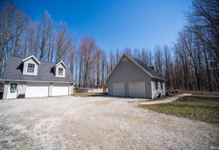 Listing Image 27