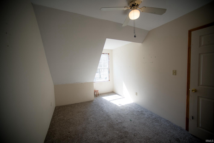 Listing Image 30