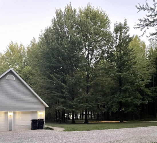 Listing Image 33