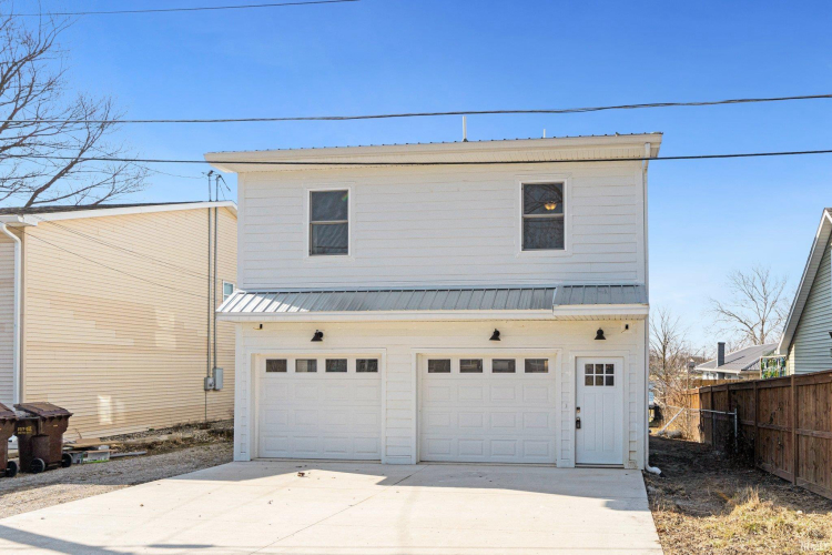 Listing Image 35