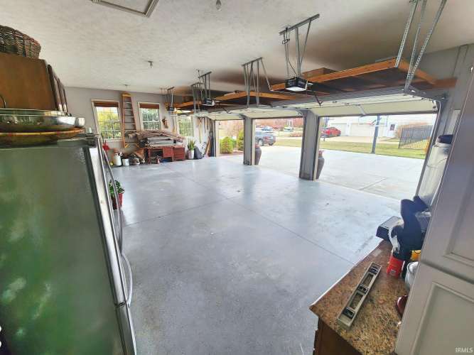Listing Image 28