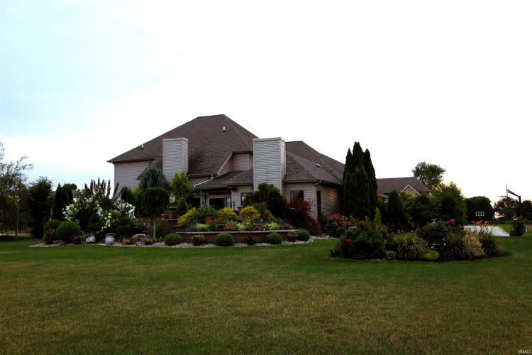Listing Image 36