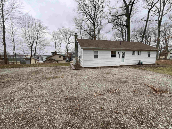 Listing Image 6