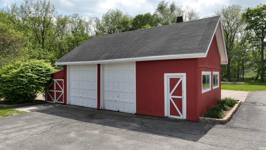 Listing Image 27