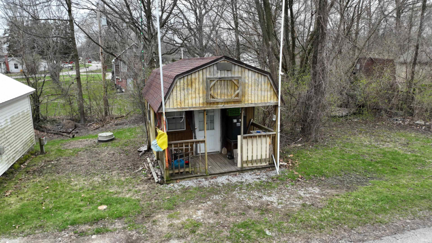Listing Image 6