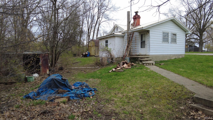 Listing Image 7