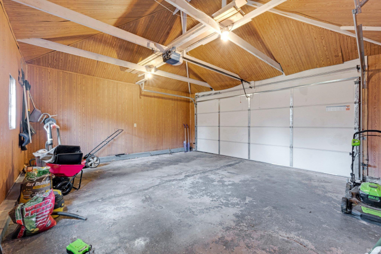 Listing Image 24