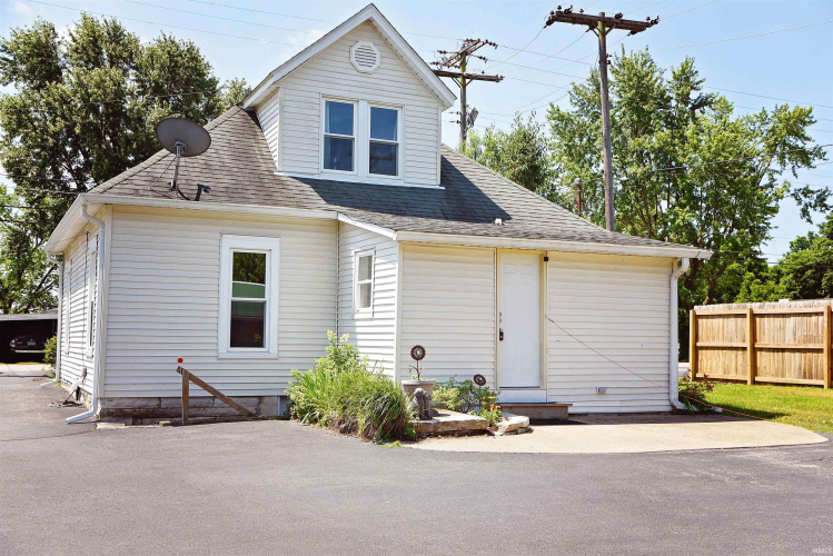 Listing Image 19