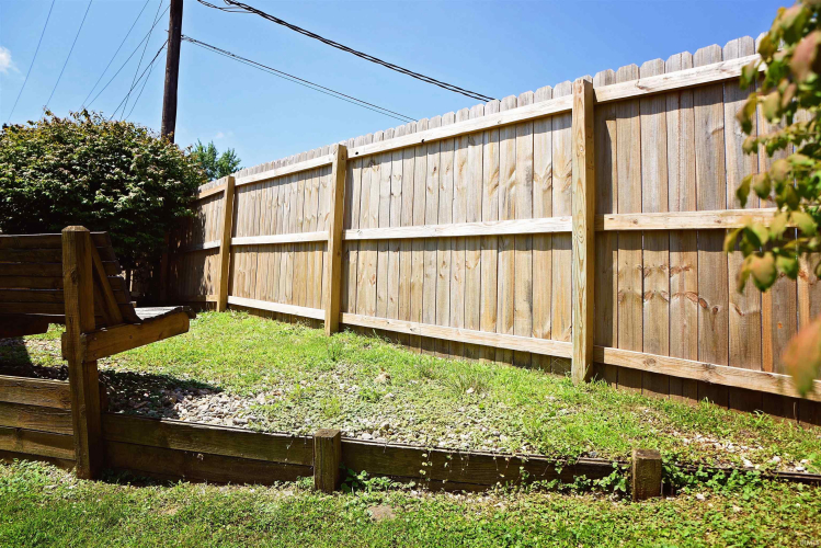 Listing Image 20