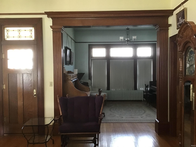 Listing Image 20