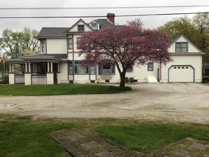 Listing Image 5