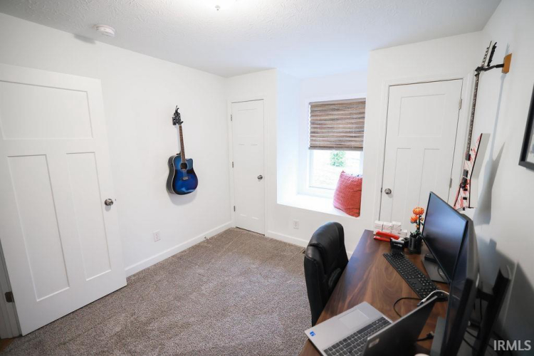 Listing Image 29