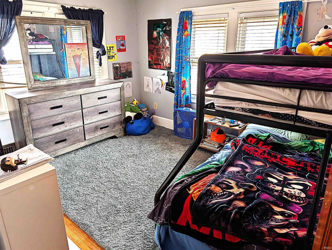 Listing Image 18