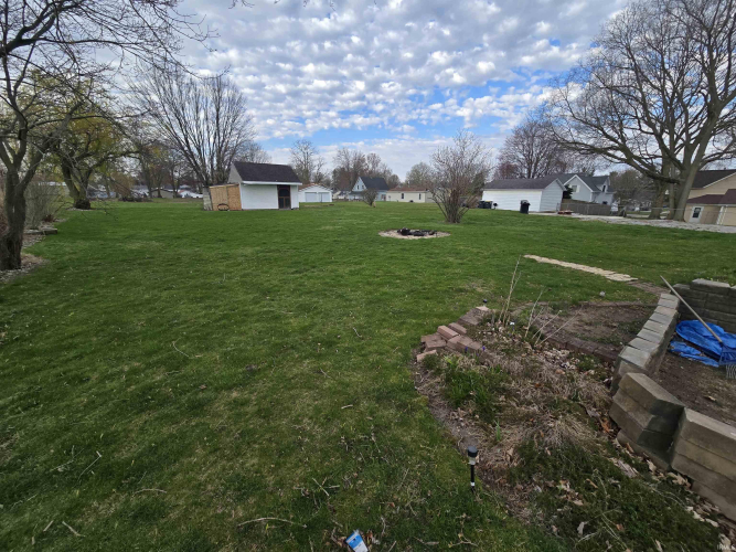 Listing Image 6