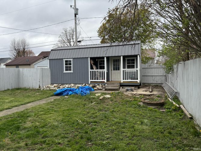 Listing Image 6