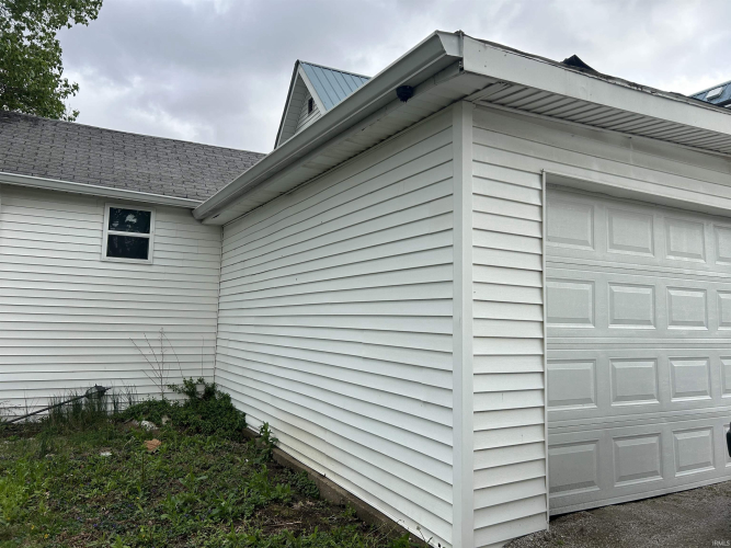 Listing Image 25