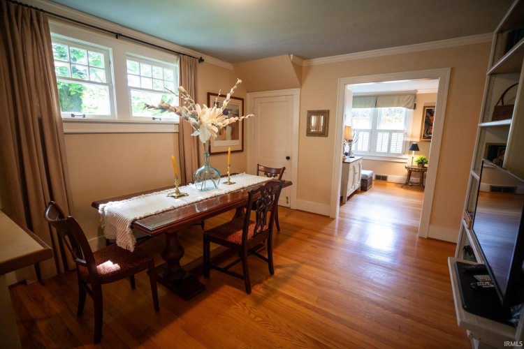 Listing Image 23