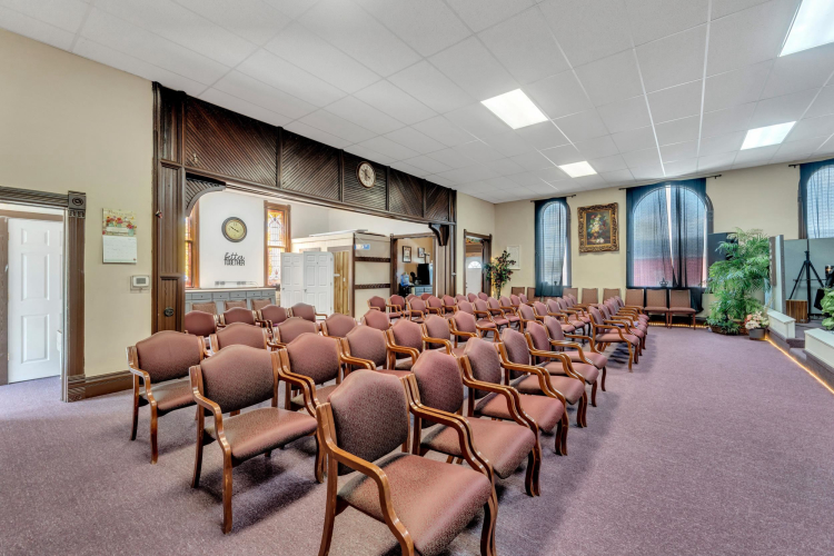 Listing Image 11