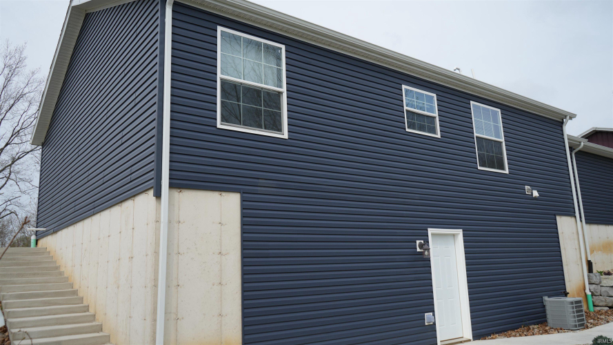 Listing Image 26