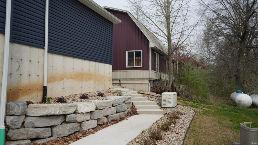 Listing Image 27