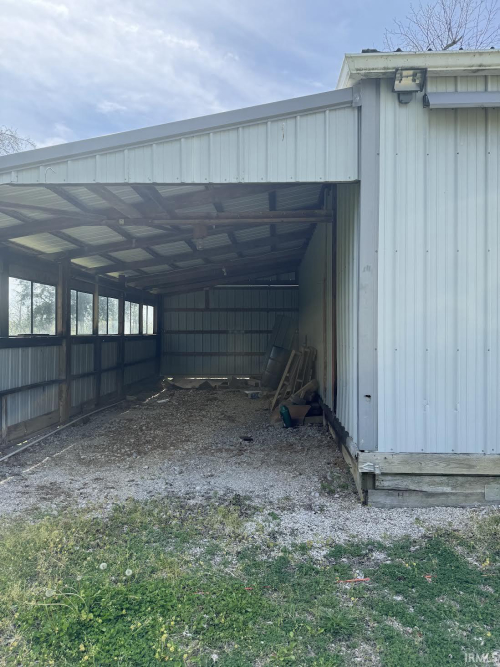 Listing Image 28