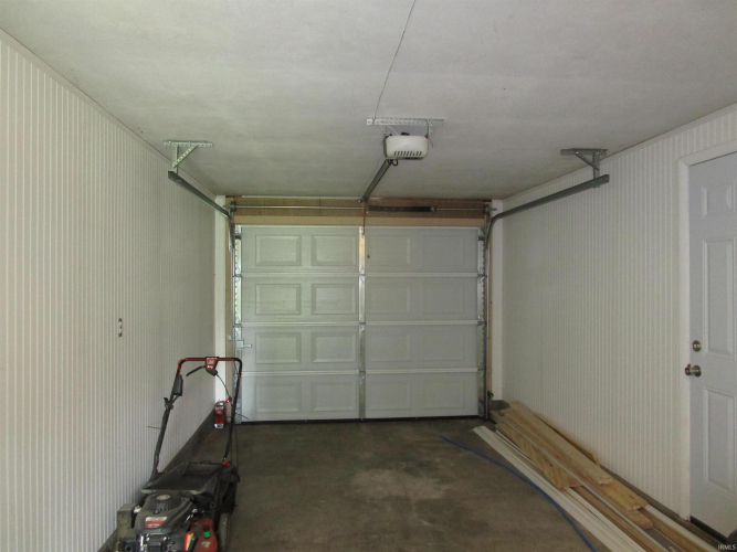Listing Image 27