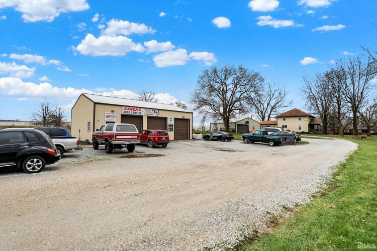 Listing Image 29