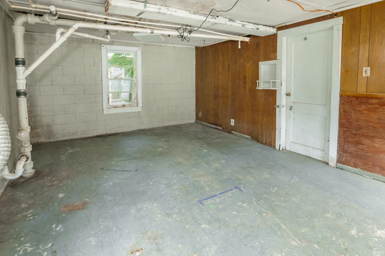 Listing Image 28