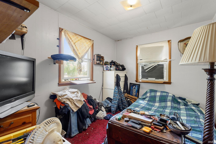 Listing Image 14